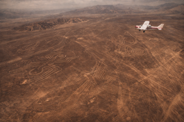 خطوط نازكا في بيرو: رسومات عملاقة لا تُرى إلا من السماء.. لمن صُممت؟